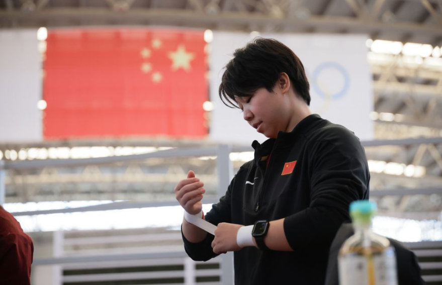 开云下的城市风情